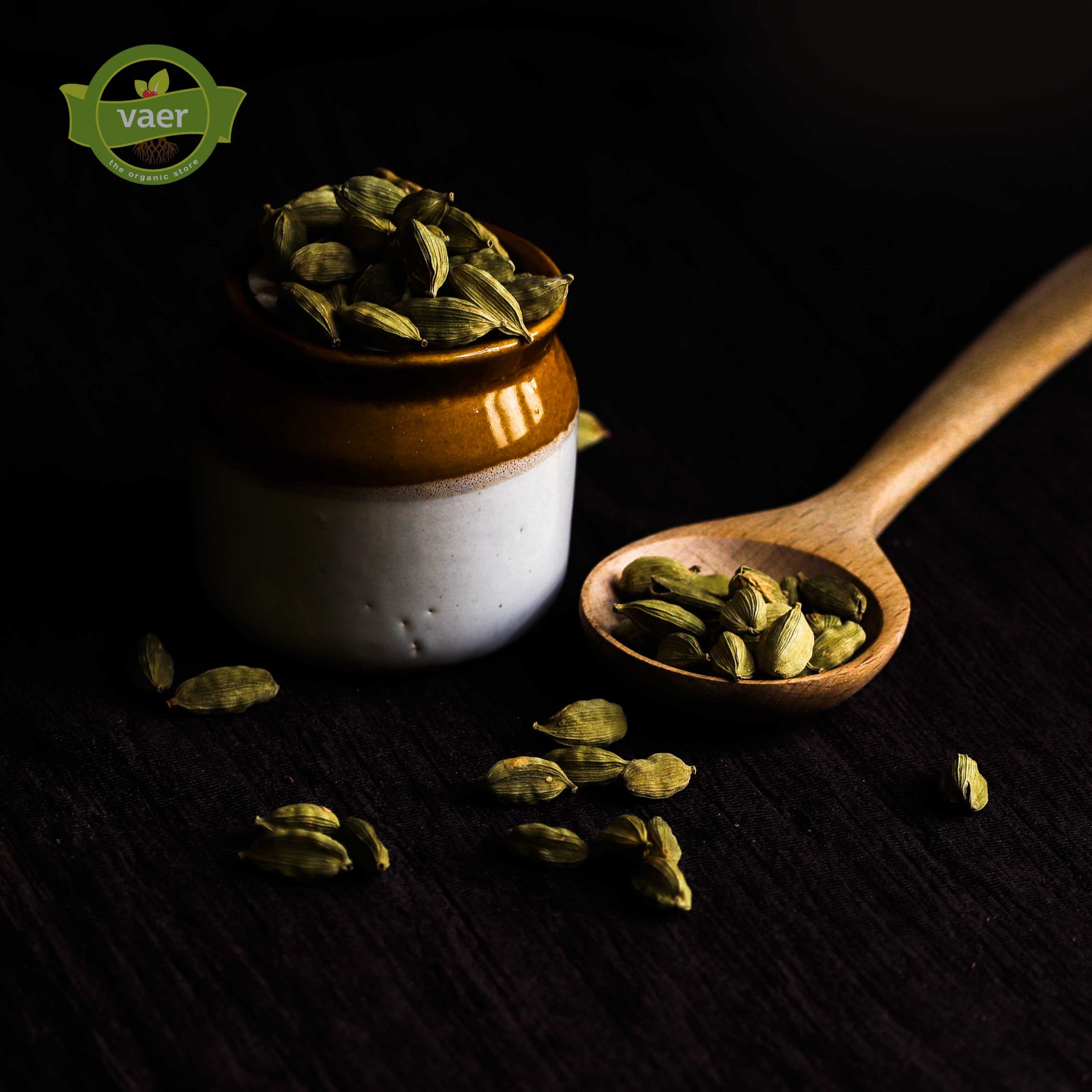 Vaer Organic Cardamon Indian Spices